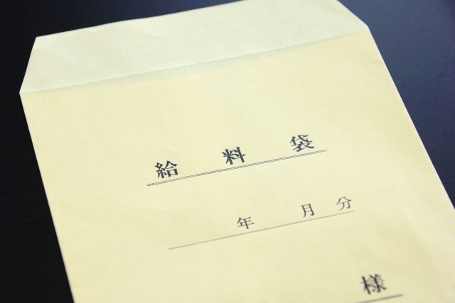 �����E�����ɕs��